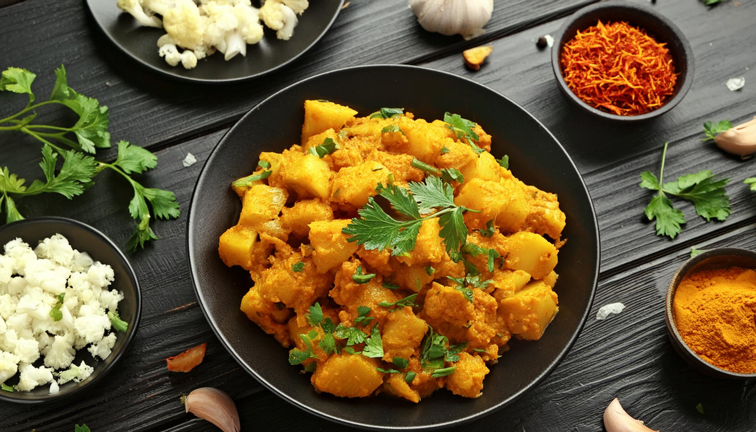 Experience the best and traditional Aloo Gobi recipe all the way from the Indian subcontinent, available in Adelaide at Tandoori Bliss.